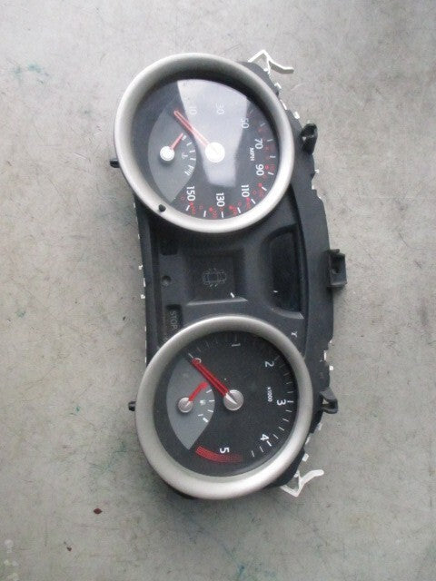 2009 RENAULT MEGANE MK2 SPEEDOMETER INSTRUMENT CLUSTER 8200399699