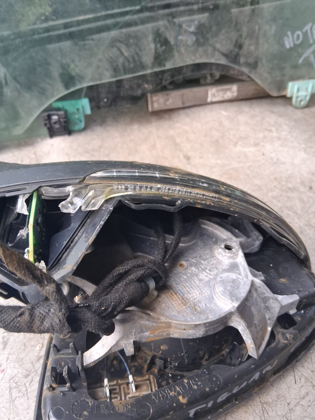 2023 VW VOLKSWAGEN TIGUAN OSF DRIVER SIDE RIGHT WING MIRROR E8047979