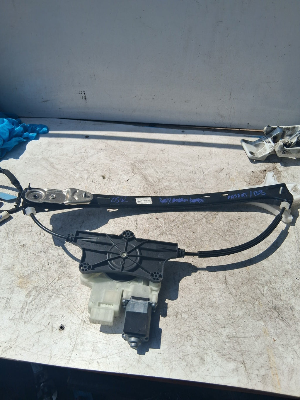 2017 VOLKSWAGEN PASSAT B8 OSR DRIVER SIDE REAR WINDOW MOTOR REGULATOR 3G5839462B