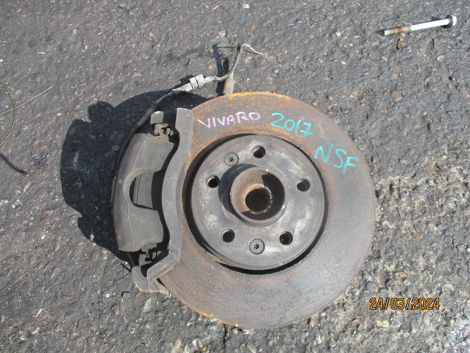 VAUXHALL VIVARO MK2 X82 2017 1.6 DIESEL NSF PASSENGER FRONT WHEEL BEARING HUB