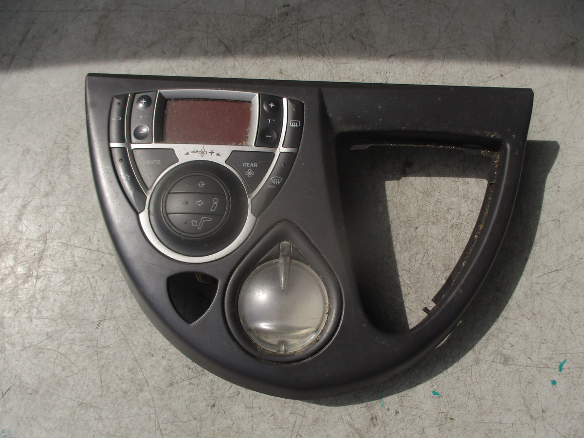 2007 CITROEN C8 MK1 HEATER CONTROL SWITCH PANEL WITH SURROUND TRIM 14009187YR