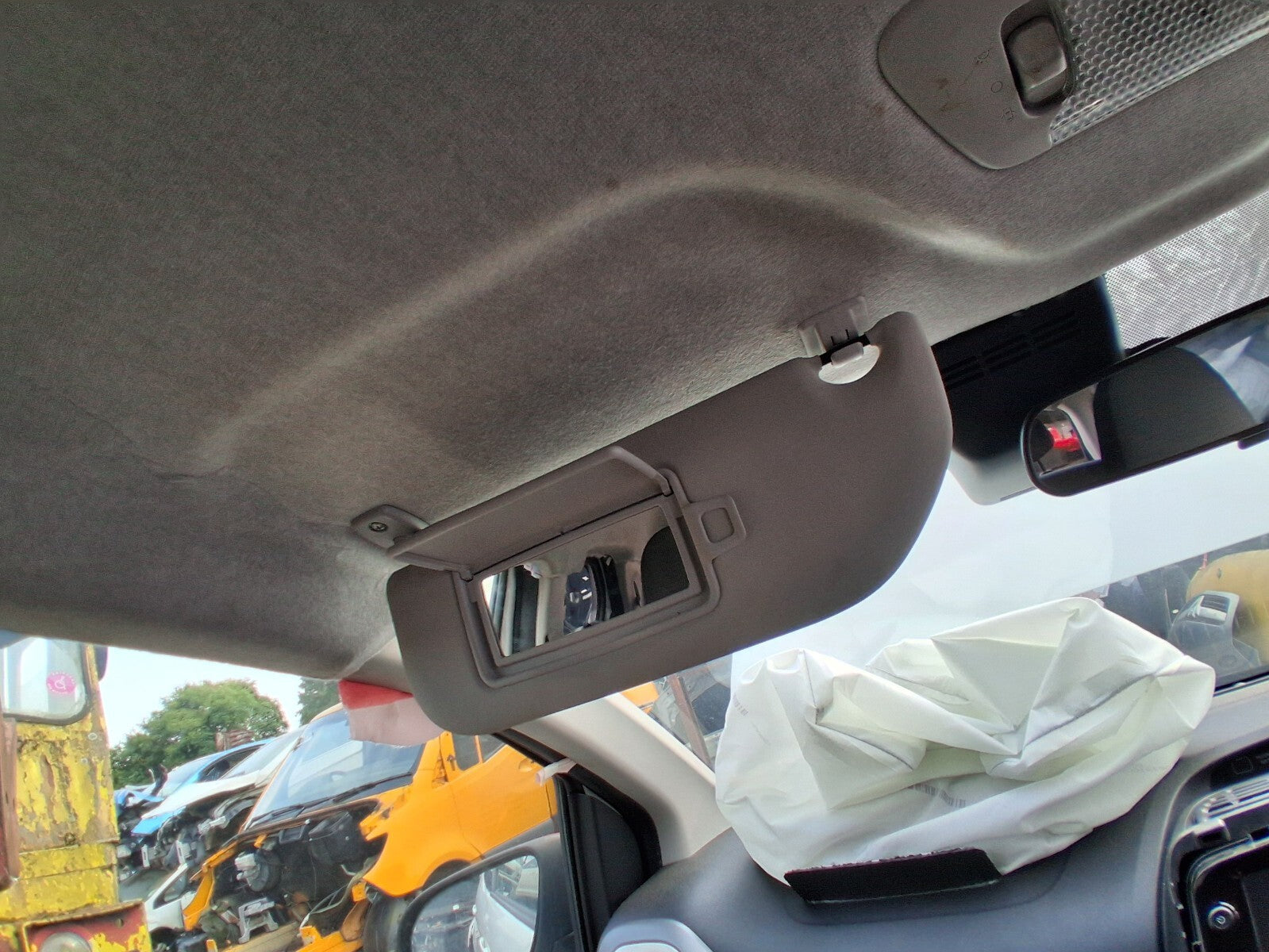 2020 TOYOTA AYGO MK2 NSF PASSENGER SIDE FRONT INTERIOR SUN VISOR