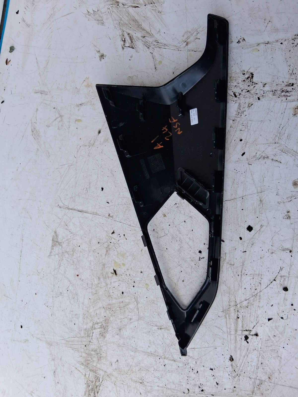 2024 AUDI A1 S LINE MK2 GB NSF PASSENGER SIDE FRONT LEFT DOOR TRIM 82A959521D