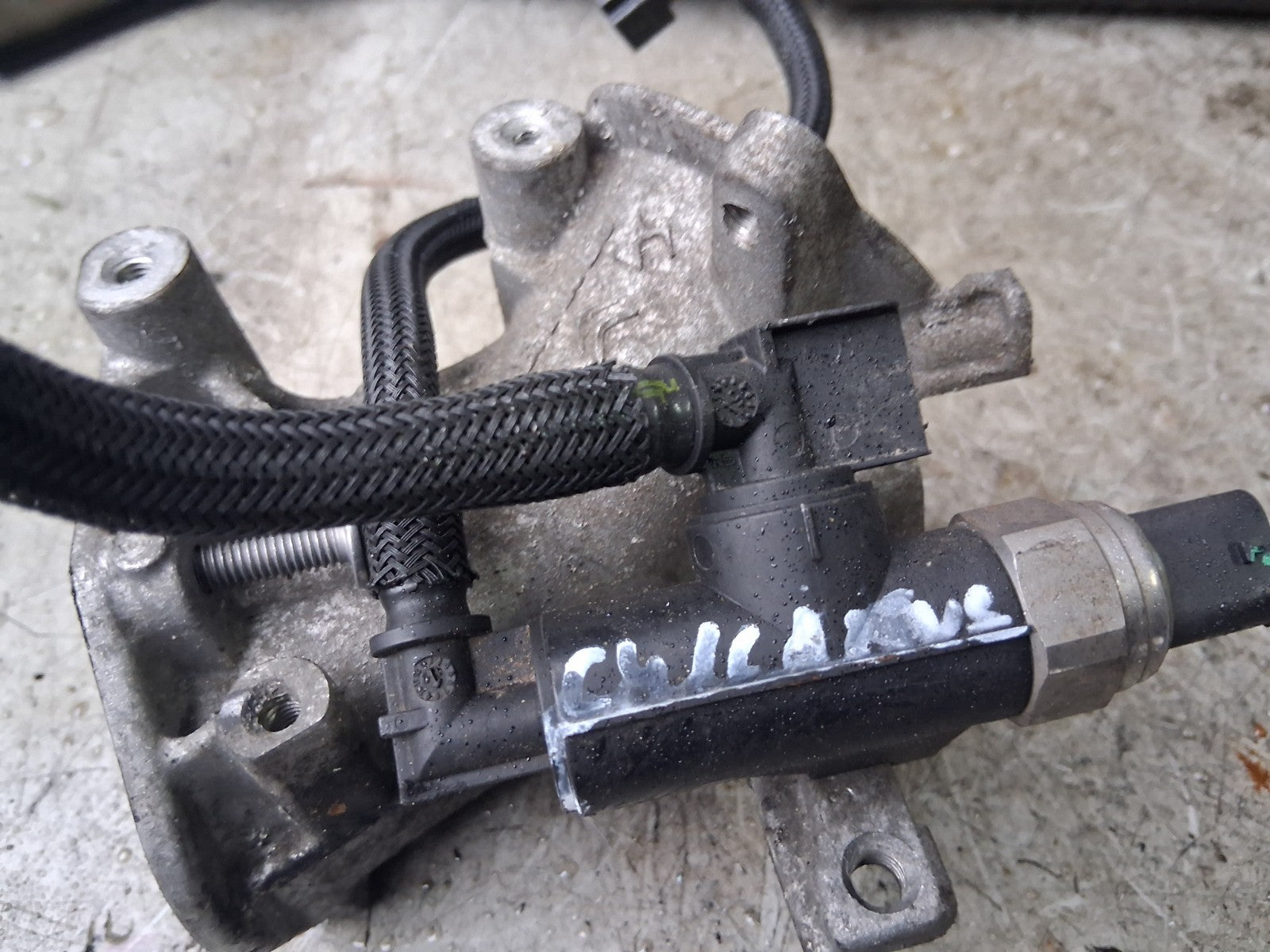 2021 VAUXHALL VIVARO MK3 EGR VALVE PIPE HOUSING 9821154280