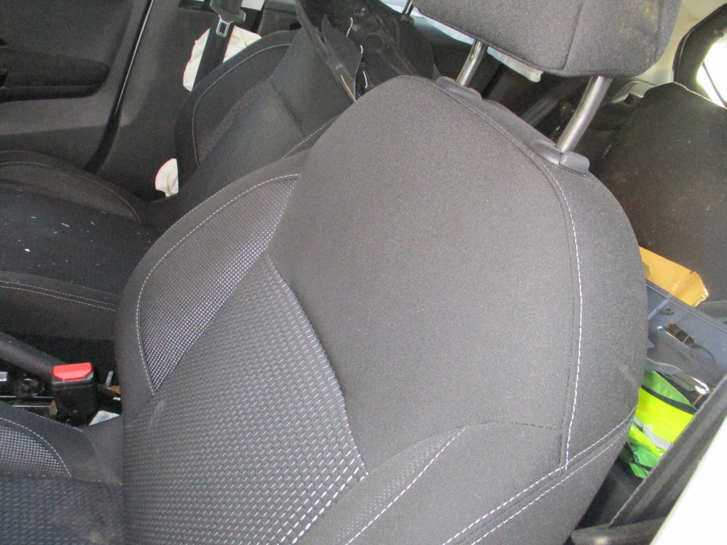 PEUGEOT 208 2017 NS PASSENGER SIDE FRONT COMPLETE SEAT FABRIC