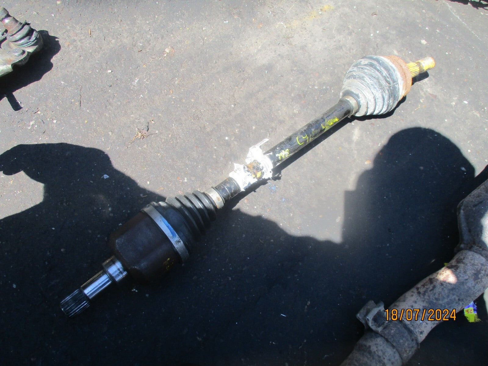 CITROEN C4 MK3 2023 1.2 PETROL NSF PASSENGER SIDE FRONT DRIVESHAFT 9824878280