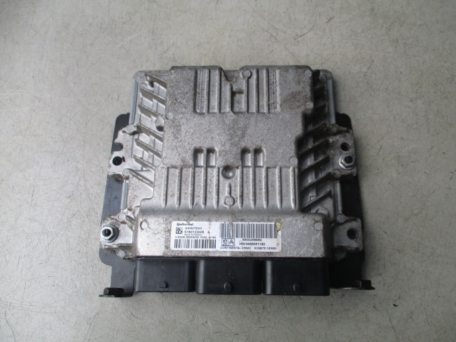 2013 PEUGEOT 5008 MK1 1.6 DIESEL ECU ENGINE CONTROL MODULE UNIT 9800268980