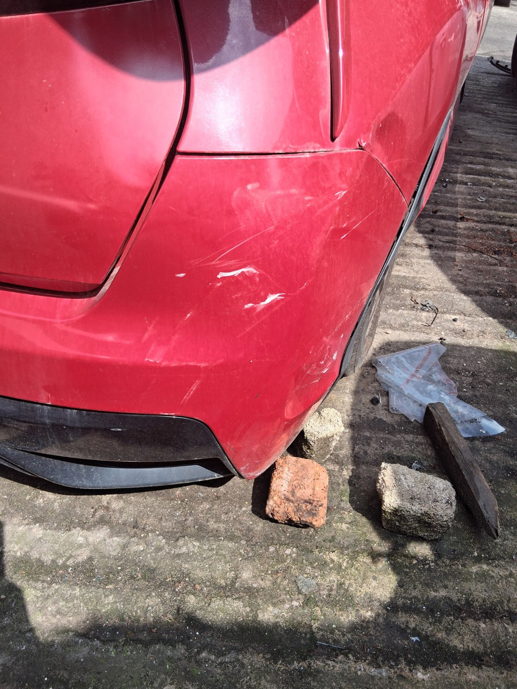 2016 HONDA CIVIC MK9 FACELIFT HATCHBACK COMPLETE REAR BUMPER MILANO RED R81