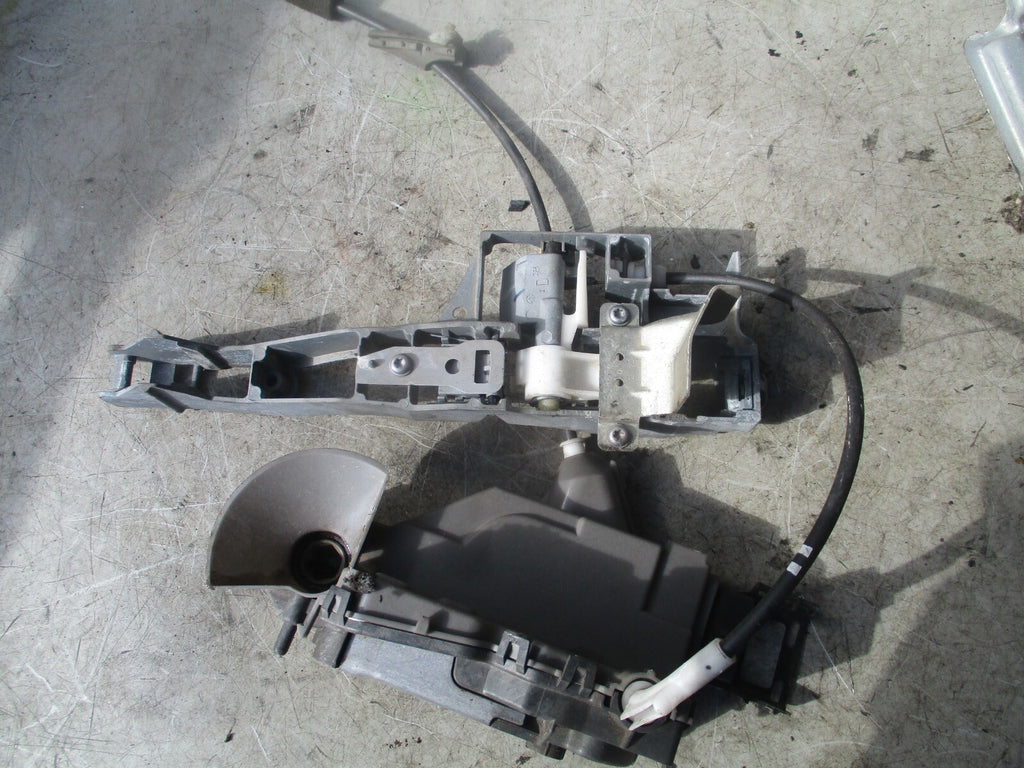 2013 PEUGEOT 5008 OSF FRONT DRIVER SIDE DOOR LOCK MECHANISM 006234