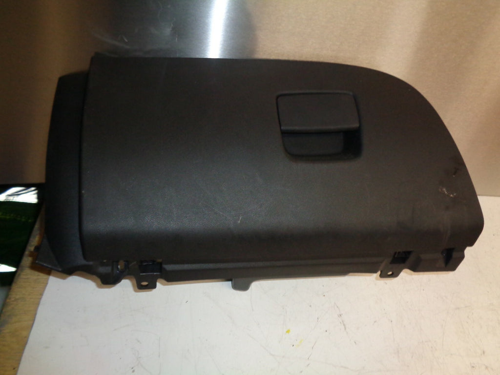 VAUXHALL CORSA E 2016 NS PASSENGER SIDE GLOVE BOX 13382336