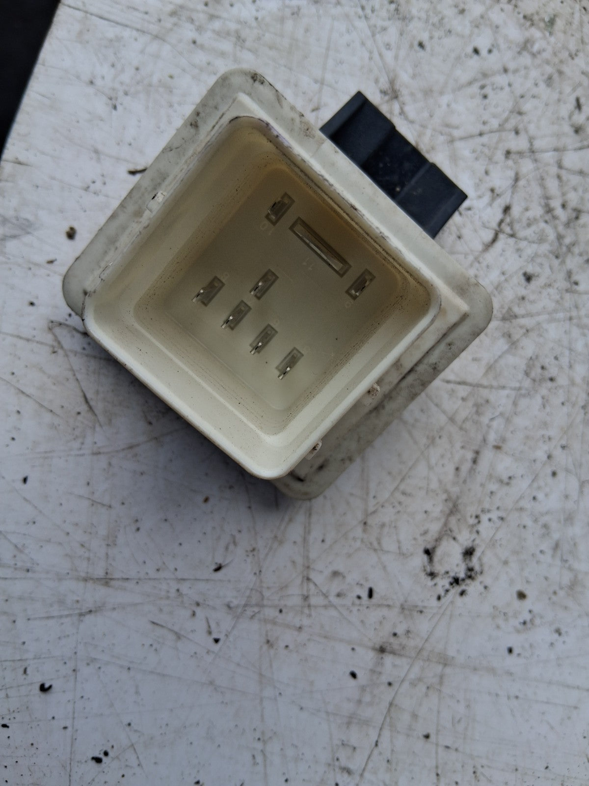 2020 RENAULT KANGOO MK2 GLOW PLUG CONTROLLER 110679886R