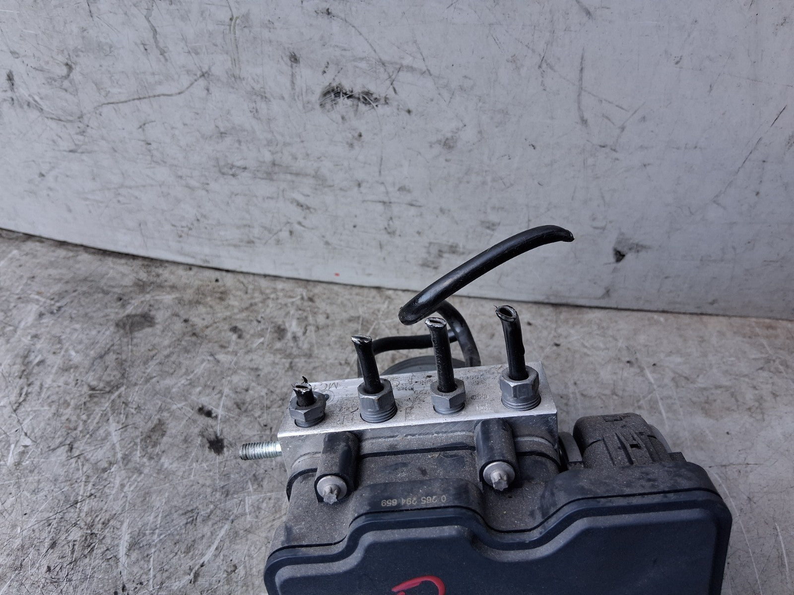 2021 PEUGEOT BOXER MK3 ABS PUMP CONTROL MODULATOR 46857729