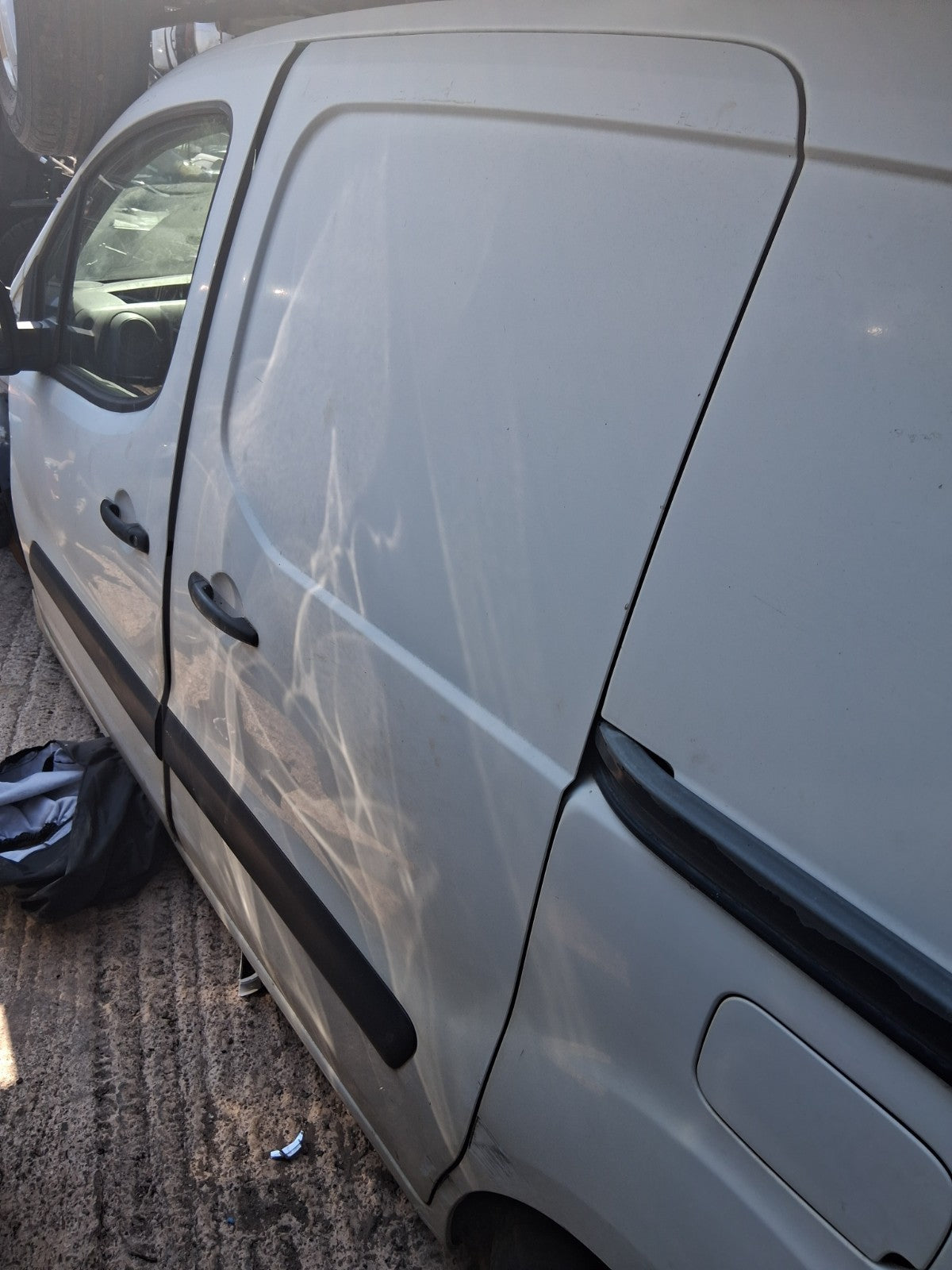 2015 CITROEN BERLINGO MK2 NS COMPLETE PASSENGER SIDE SLIDING DOOR WHITE