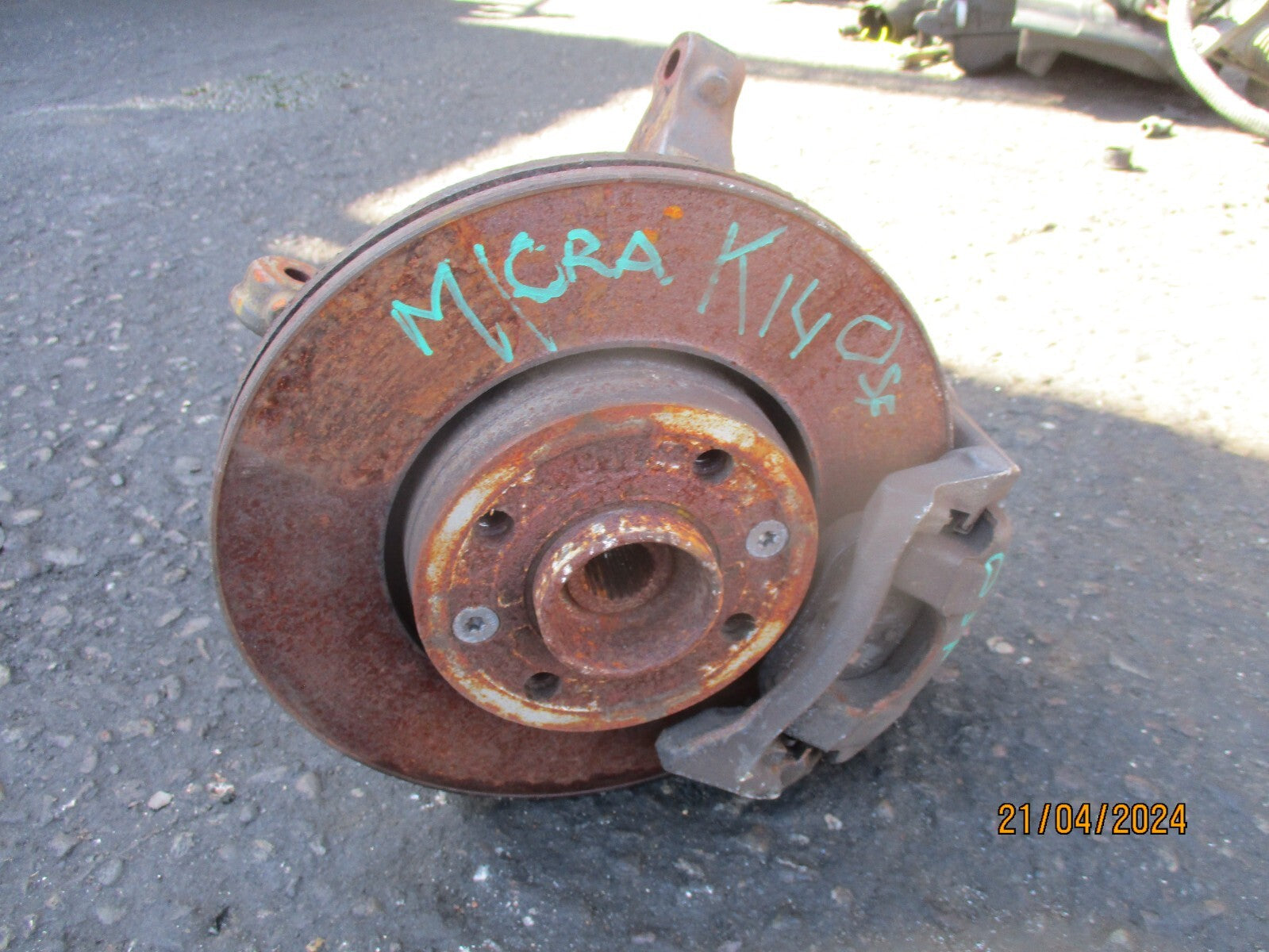 NISSAN MICRA K14 2019 1.0 PETROL OS DRIVER SIDE FRONT HUB CALIPER