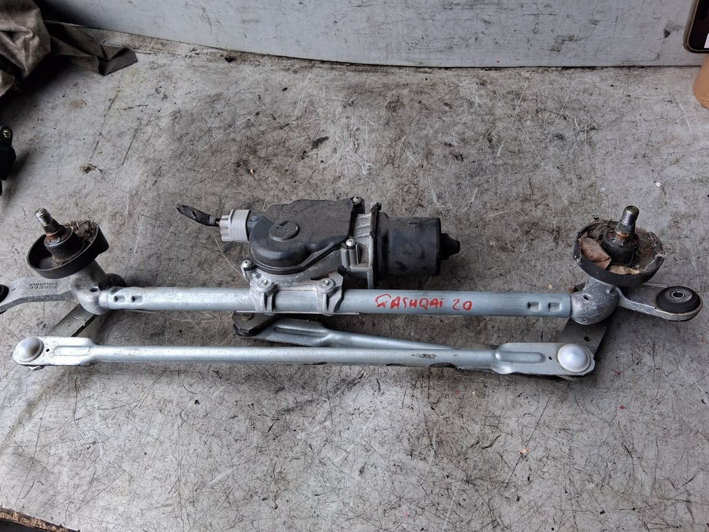 2020 NISSAN QASHQAI J11 MK2 FRONT WINDSCREEN WINDOW MOTOR & LINKAGES
