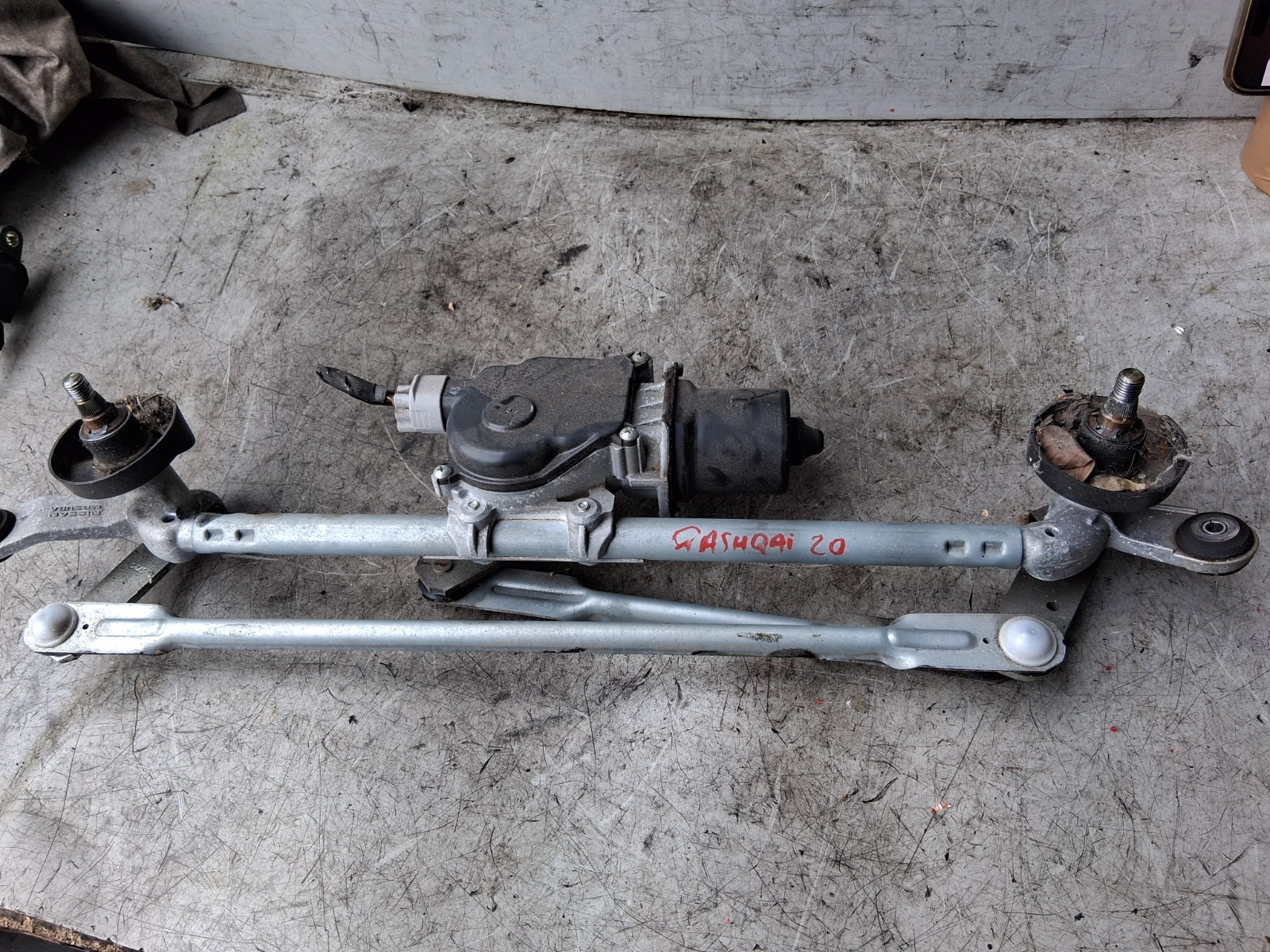 2020 NISSAN QASHQAI J11 MK2 FRONT WINDSCREEN WINDOW MOTOR & LINKAGES