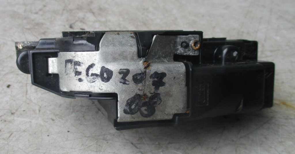 PEUGEOT 207 2008 REAR BACK BOOT TAILGATE LOCK CATCH MECHANISM 9660403980