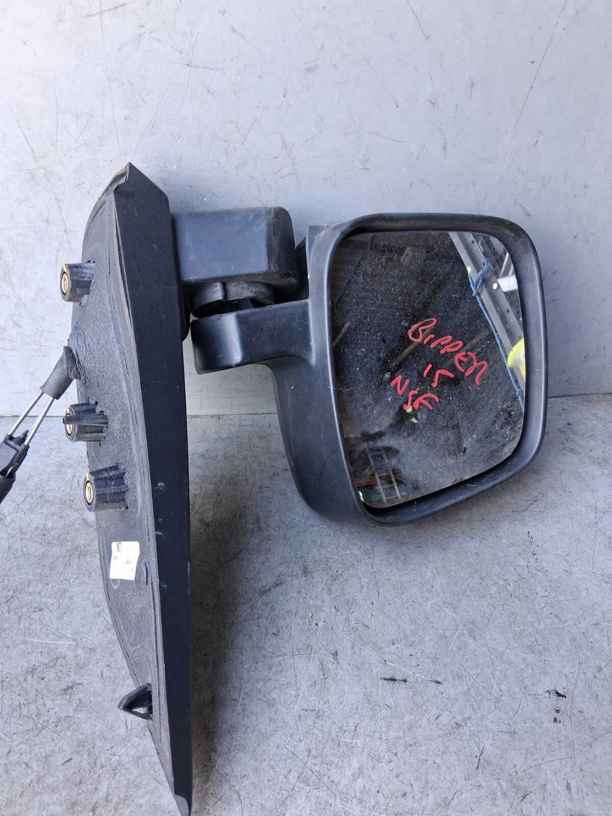 2015 PEUGEOT BIPPER NSF PASSENGER SIDE FRONT MANUAL WING MIRROR 735460572