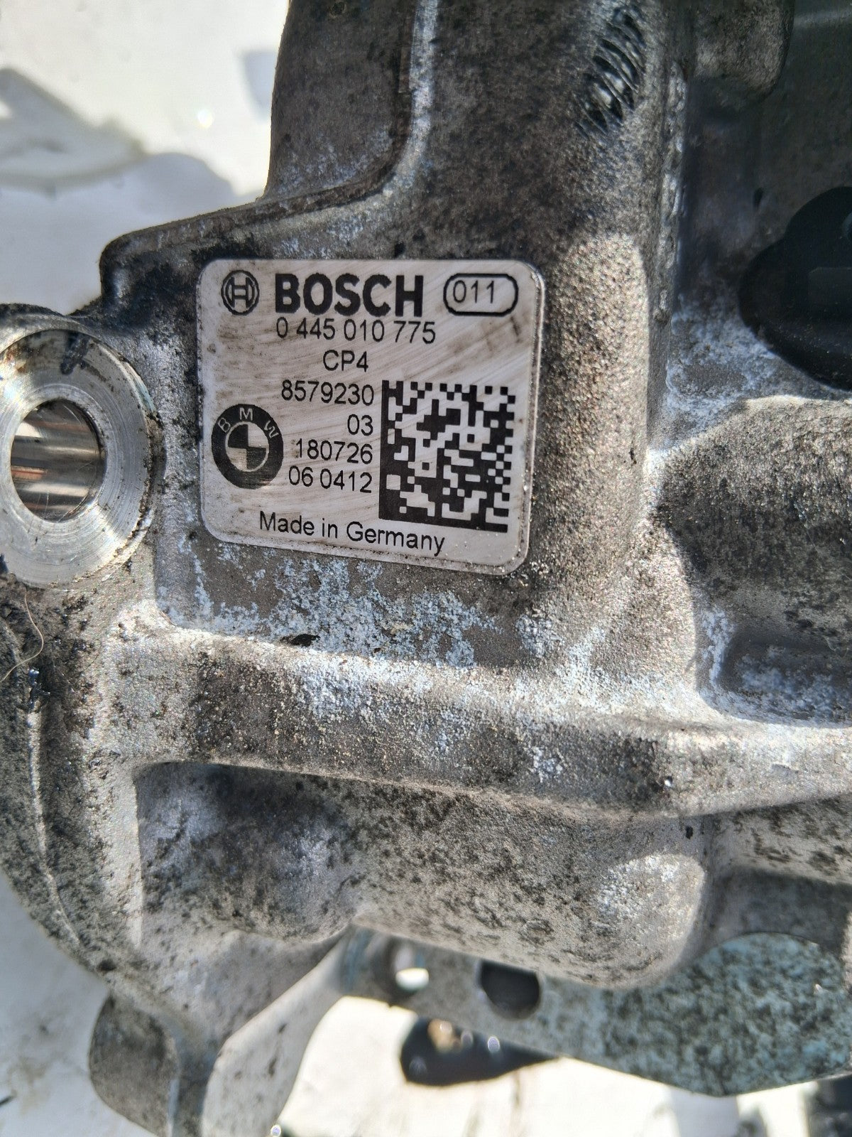 2018 BMW X1 F48 2.0 DIESEL HIGH PRESSURE FUEL PUMP 8579230