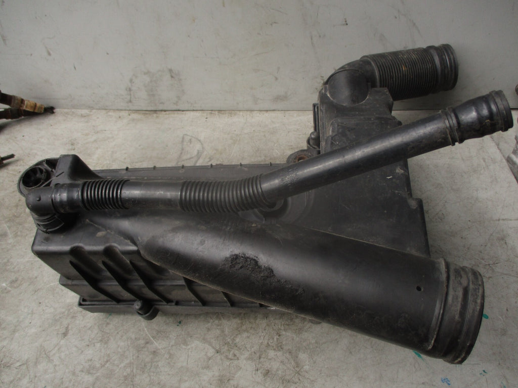 2006 VOLKSWAGEN PASSAT B6 2.0 DIESEL AIR FILTER HOUSING BOX 3C0129607AF