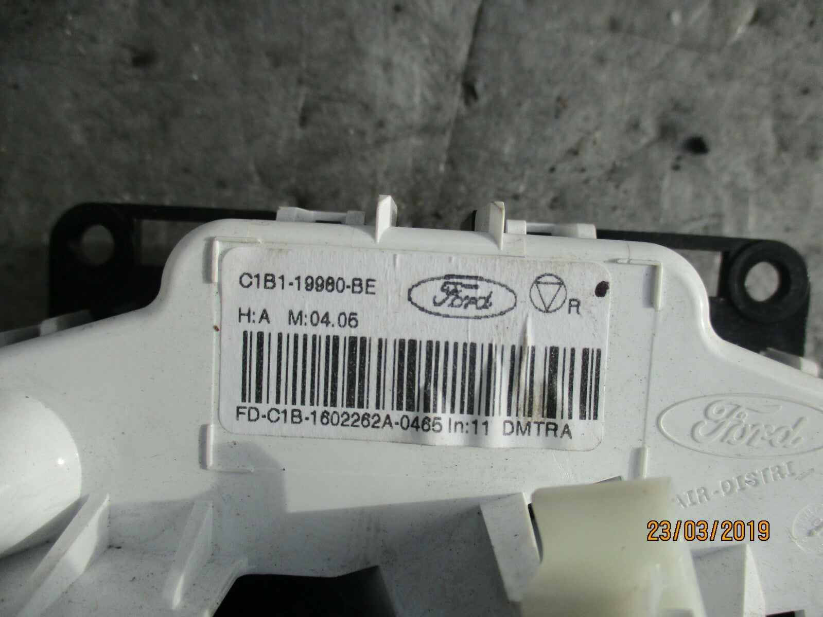 FORD FIESTA MK7 HEATER AC AIR CON CLIMATE CONTROL PANEL C1B119980BE