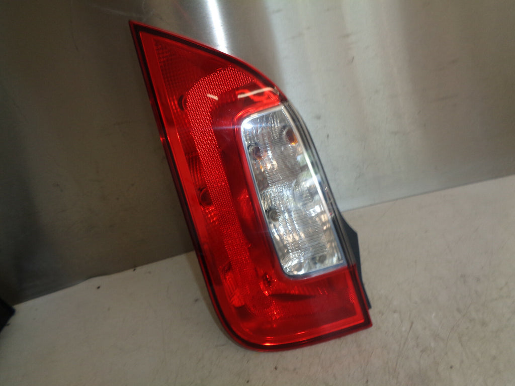 SKODA CITIGO 2017 NSR PASSENGER SIDE REAR TAIL LIGHT 1ST945095C