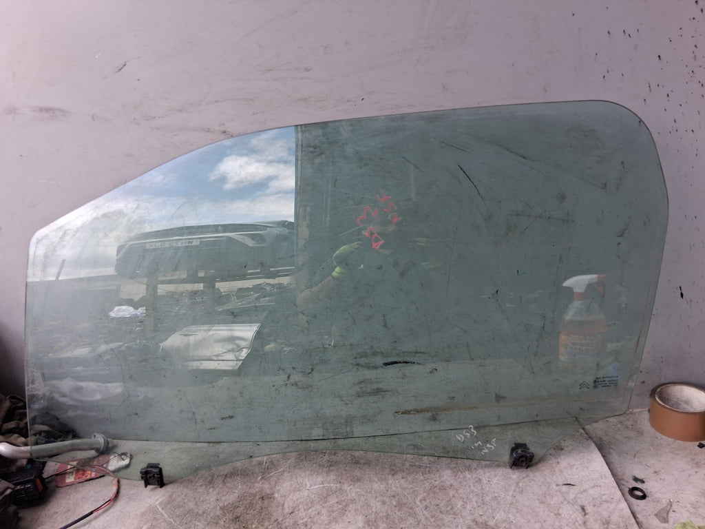CITROEN DS3 2014 NSF PASSENGER SIDE FRONT LEFT WINDOW GLASS