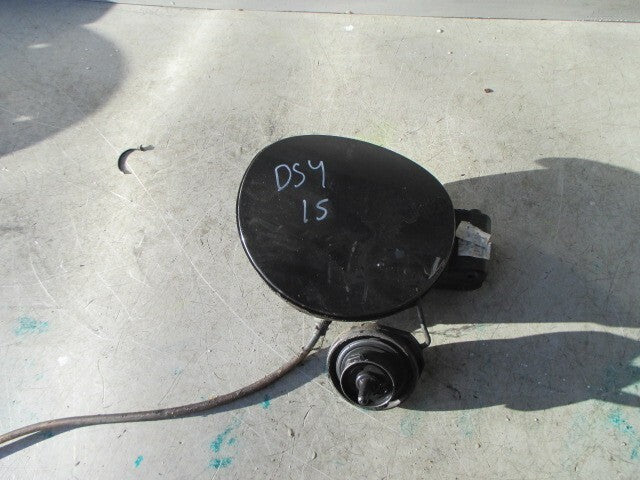 2016 CITROEN DS4 FUEL FILTER FLAP & CAP