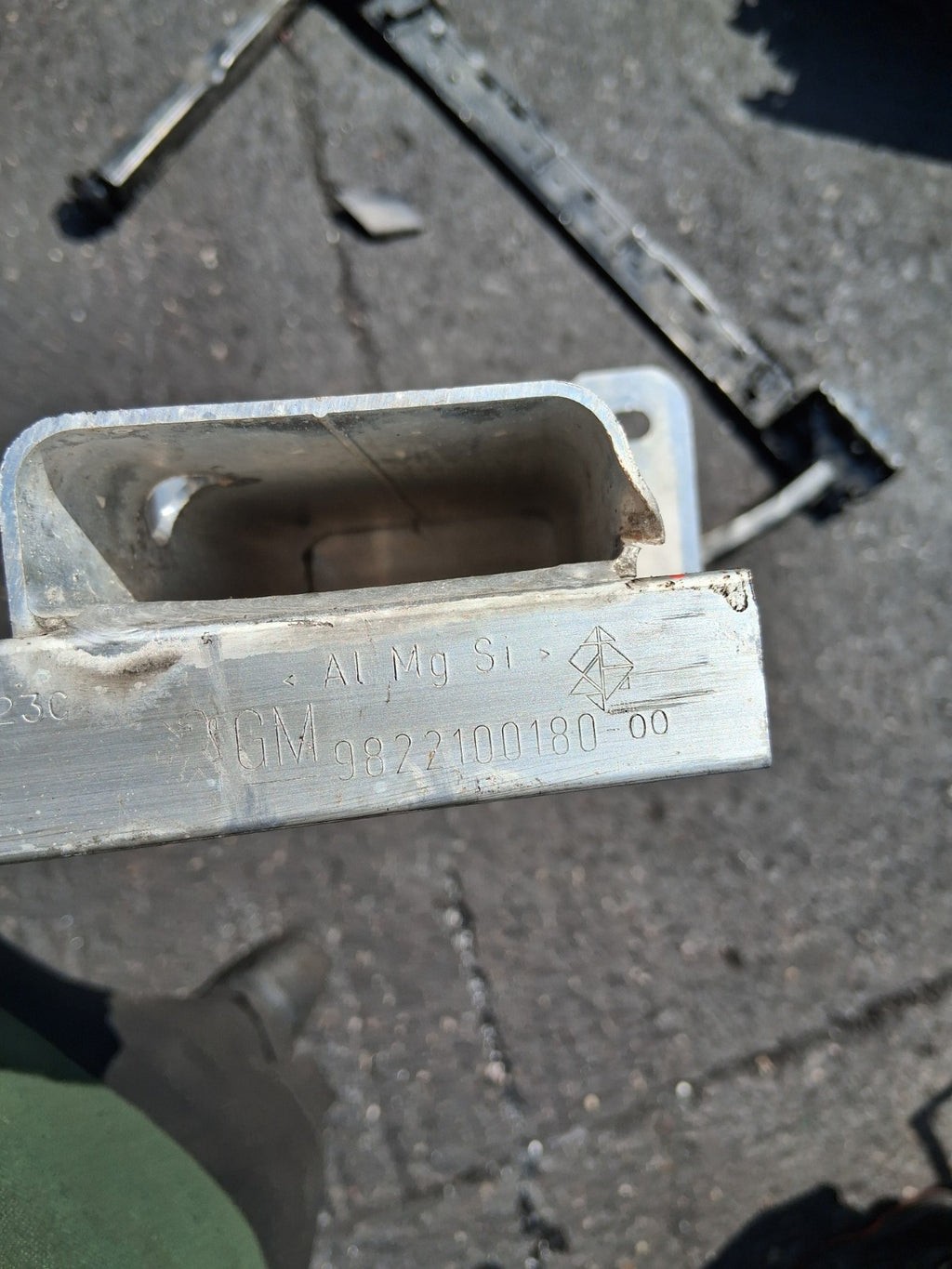 2024 DS AUTOMOBILES DS 7 LOWER CRASH BAR REINFORCEMENT 9822100180