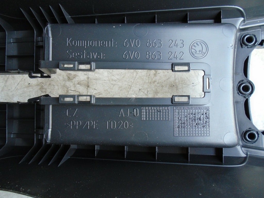 SKODA FABIA 2020 CENTRE CONSOLE 6V08632429B9
