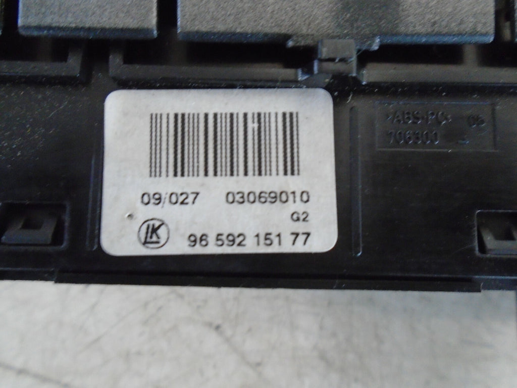 HYUNDAI i40 2012 FUEL TANK CAP DIESEL 815963Z000