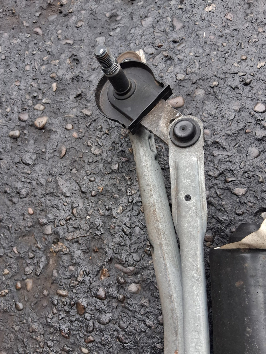 KIA SPORTAGE MK3 2012 FRONT WINDSCREEN WIPER MOTOR & LINKAGES