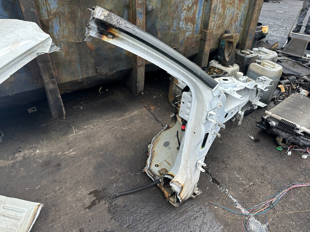 2021 CITROEN C4 MK3 OSF DRIVER SIDE FRONT FLITCH CHASSIS LEG CUT SECTION