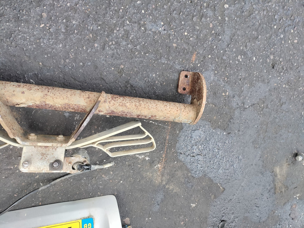 VAUXHALL VIVARO MK1 2012 REAR TOW BAR