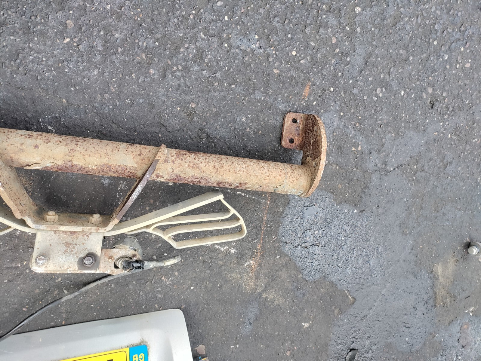 VAUXHALL VIVARO MK1 2012 REAR TOW BAR