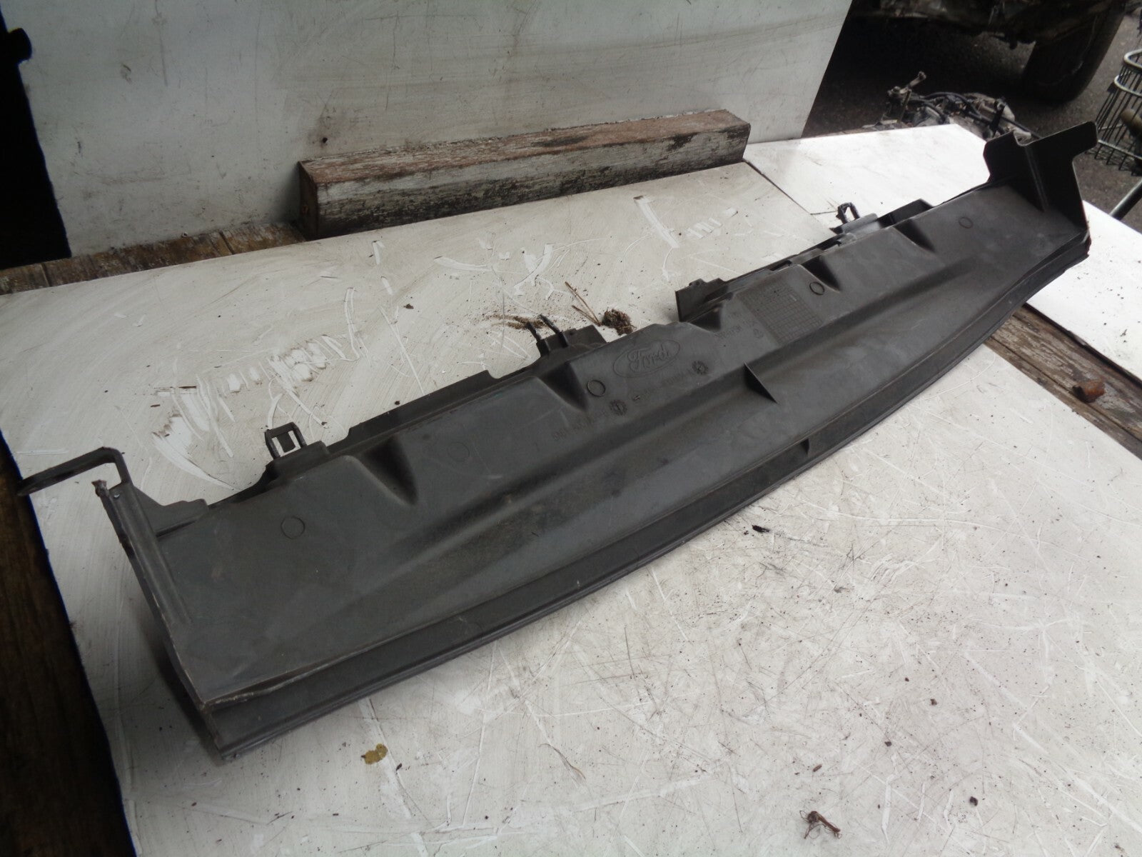 FORD FIESTA MK7 2017 1.2 PETROL FRONT PANEL UPPER TRIM COVER 8a61 a001a04 a