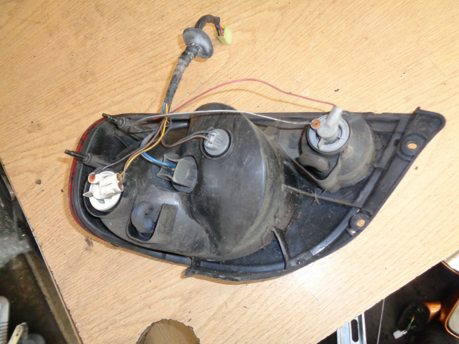 DAEWOO MATIZ 2003 FRONT PASSENGER SIDE HEADLIGHT HEAD LAMP 0320508332
