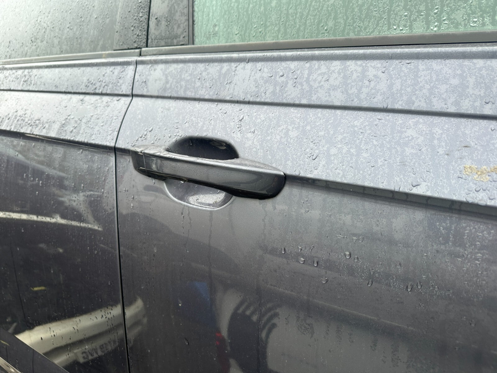 2023 VOLKSWAGEN TAIGO OSF DRIVER SIDE FRONT EXTERIOR DOOR HANDLE GREY LB7Q