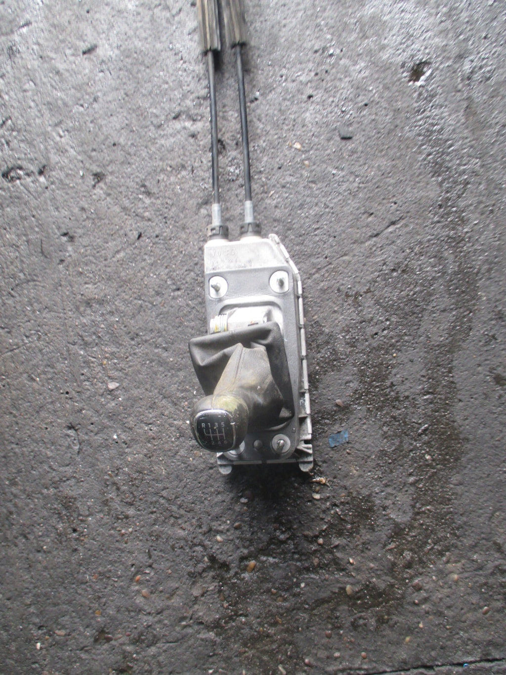 SKODA FABIA MK3 2016 6 SPEED MANUAL GEAR STICK ASSEMBLY 6Q0711061E