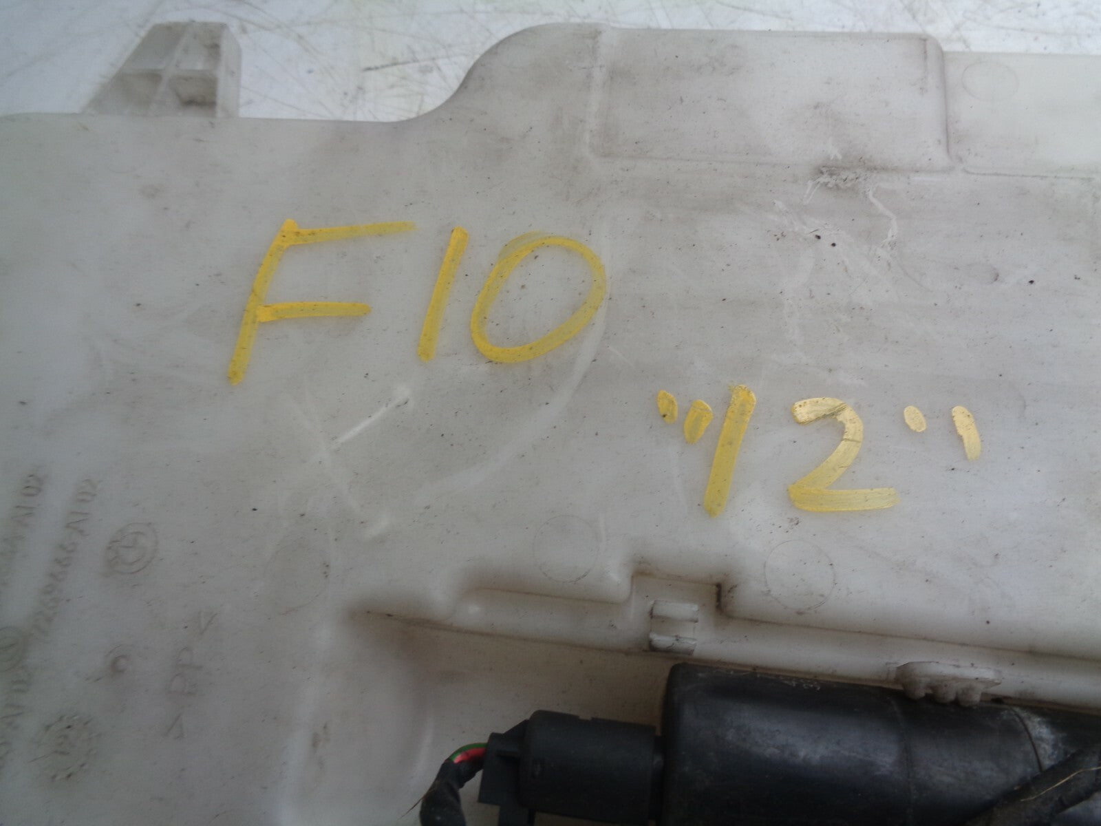 BMW 5 SERIES F10 2012 WATER WASHER BOTTLE PIPE 132640-11