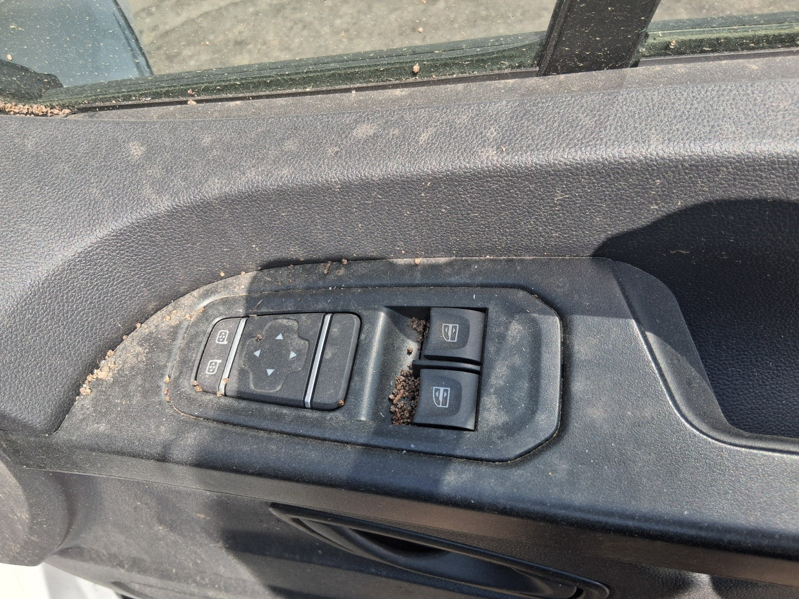2025 RENAULT TRAFIC X82 MK3 OSF DRIVER SIDE FRONT RIGHT WINDOW CONTROL SWITCH