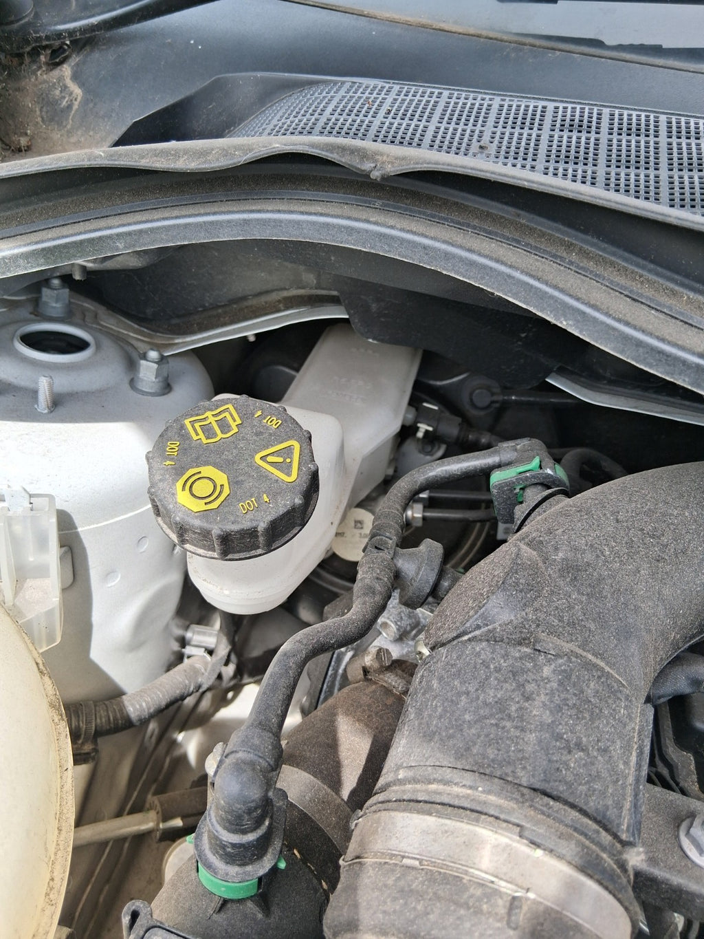 2023 FORD FIESTA MK8 1.0 PETROL BRAKE FLUID RESERVOIR BOTTLE TANK