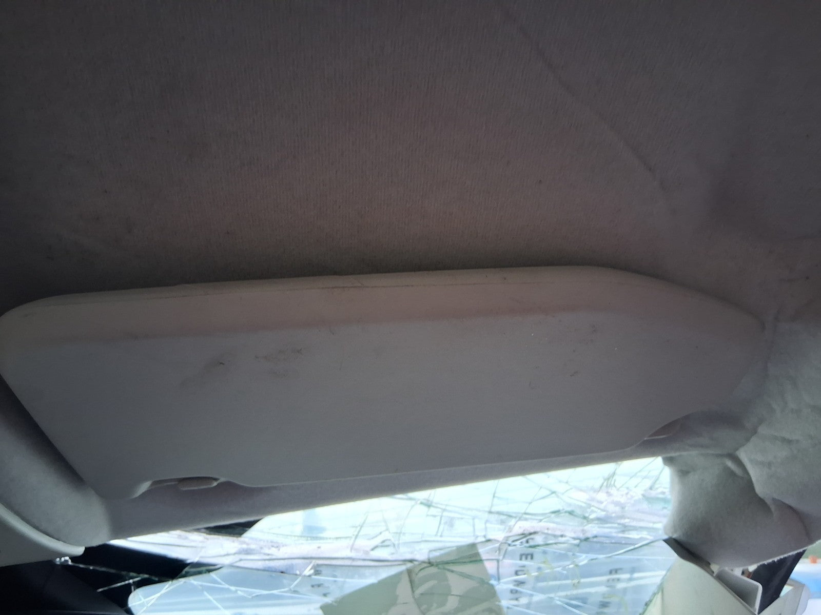 2021 FORD ECOSPORT MK2 OSF DRIVER SIDE FRONT RIGHT SUN VISOR SHADE