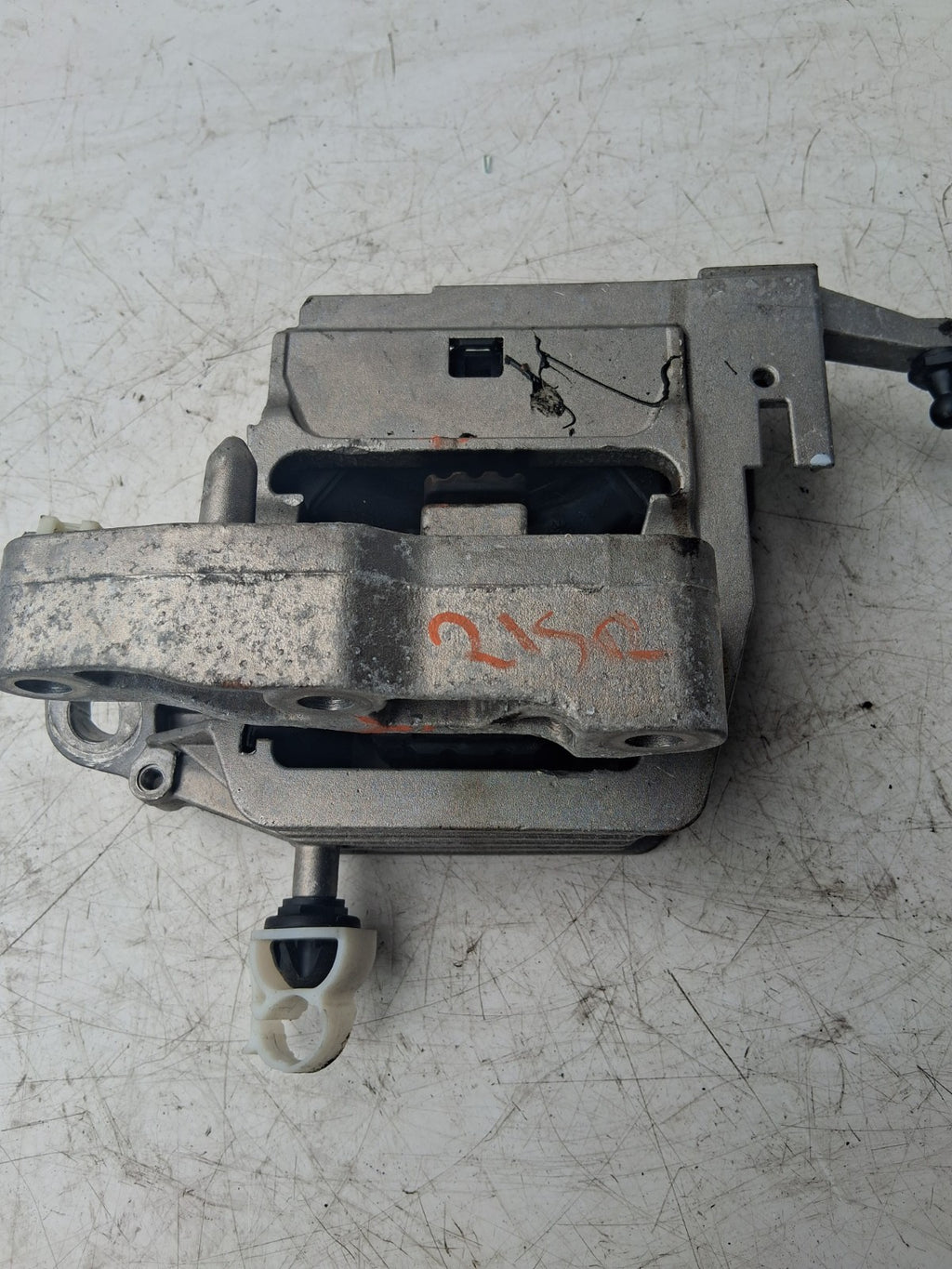 2024 BMW 2 SERIES ENGINE MOUNT 17276810