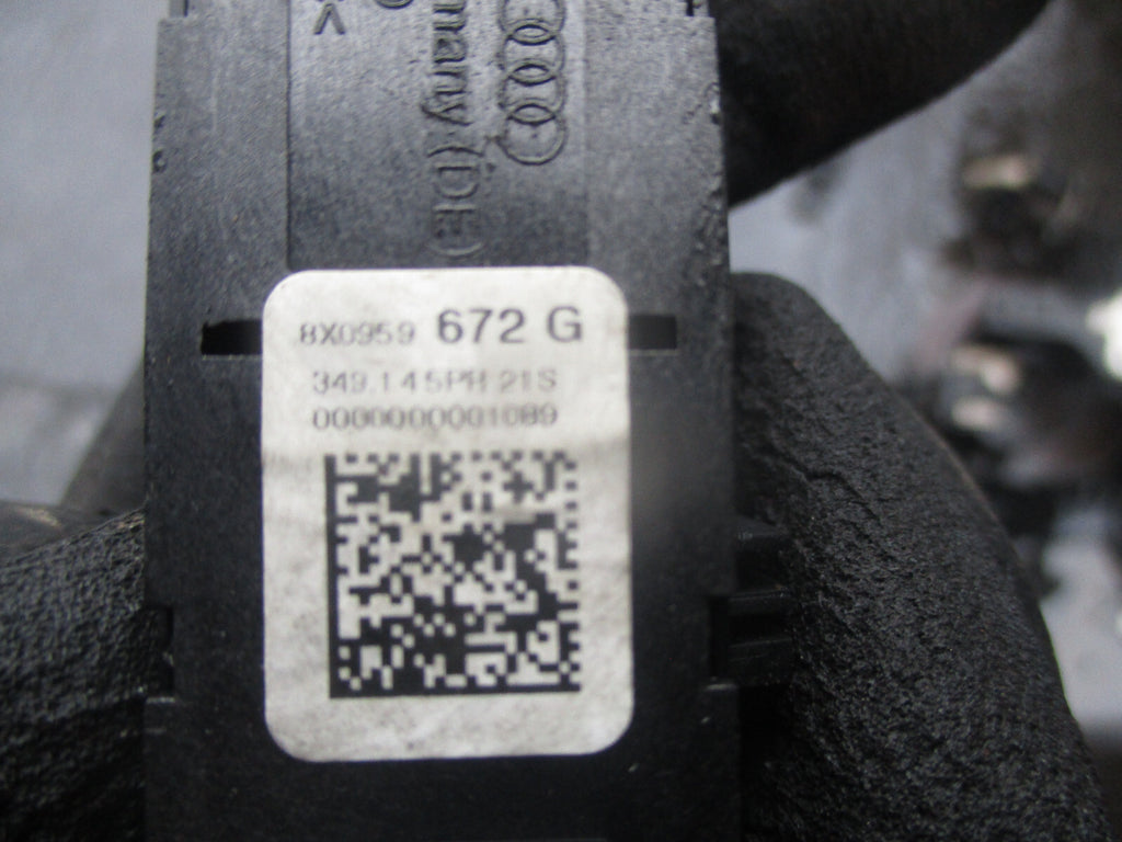 AUDI A1 8X 2015 HAZARD SWITCH BUTTON 8X0959672G