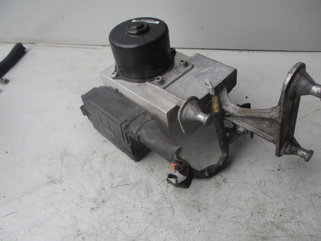 MERCEDES CLC 2008 ABS PUMP MODULE A0375454732