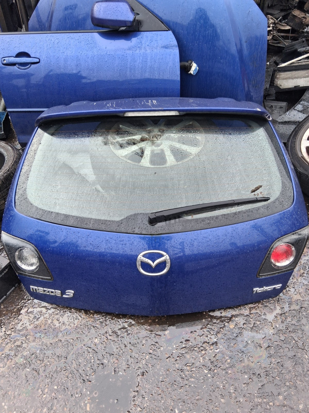 2008 MAZDA 3 BL TAKARA COMPLETE REAR TAILGATE BOOTLID BLUE