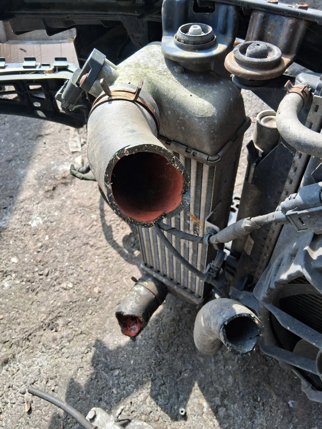 2007 KIA CEED RADIATOR RAD PACK 1.6 DIESEL 253101H600