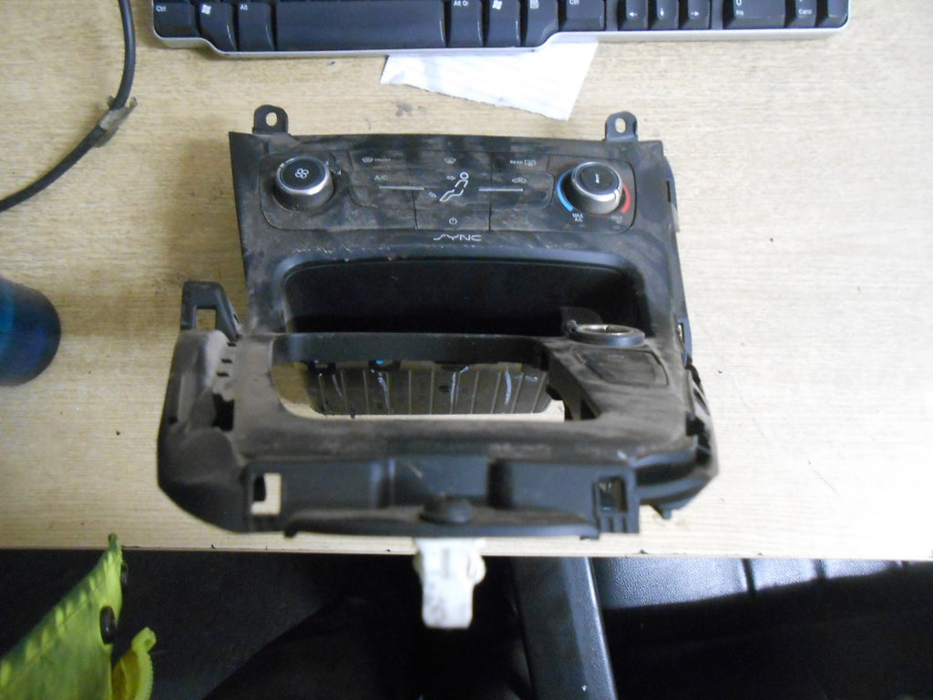 FORD FOCUS MK3 2015 HEATER AC AIR CON CLIMATE CONTROL PANEL F1ET19980BF
