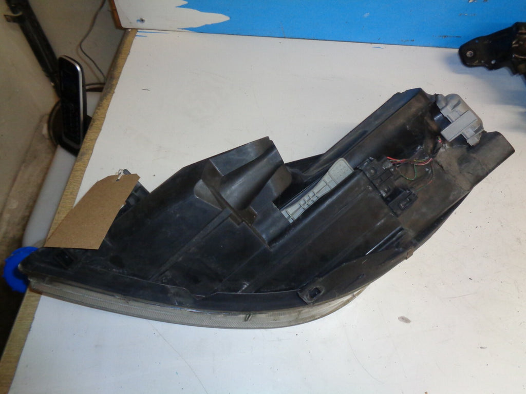 MITSUBISHI COLT 02-08 DRIVER OFF SIDE HEADLIGHT HEADLAMP 0301208602